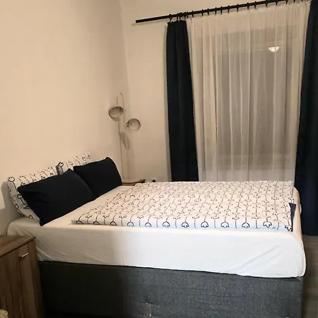 Golden Rain Boutique Apartamento *